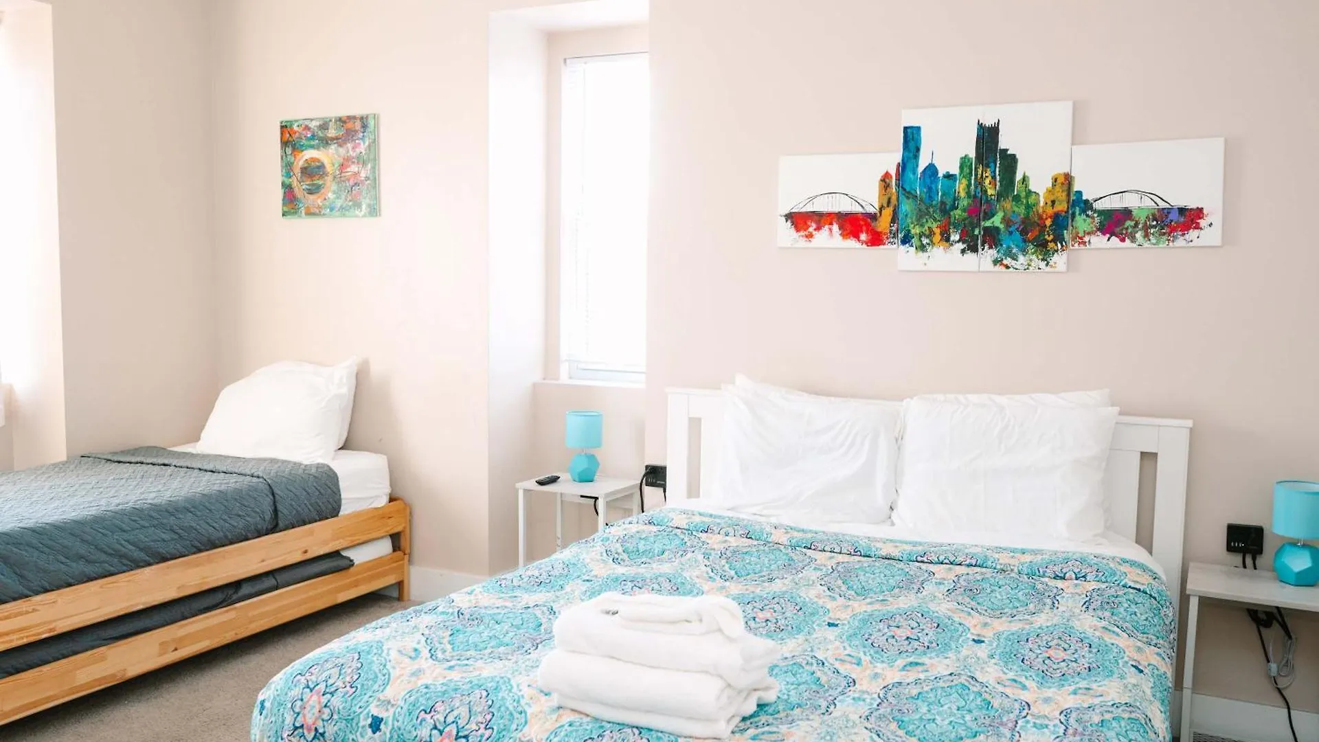 Apartament Acrisure Field - Off Street Parking - Groupstay Pittsburgh